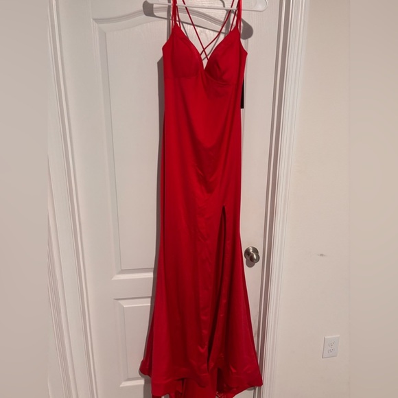 Adora Design Dresses & Skirts - Elegant Red Evening Gown